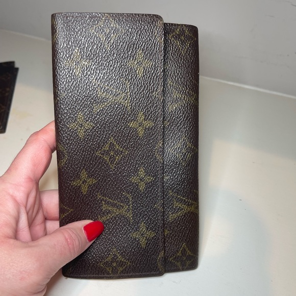 Louis Vuitton monogram wallet - Picture 7 of 12